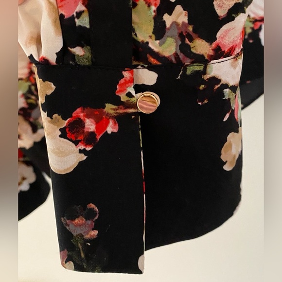 Calvin Klein Black Floral long Sleeve Vneck Blouse Women’s Sz Small - Picture 6 of 12